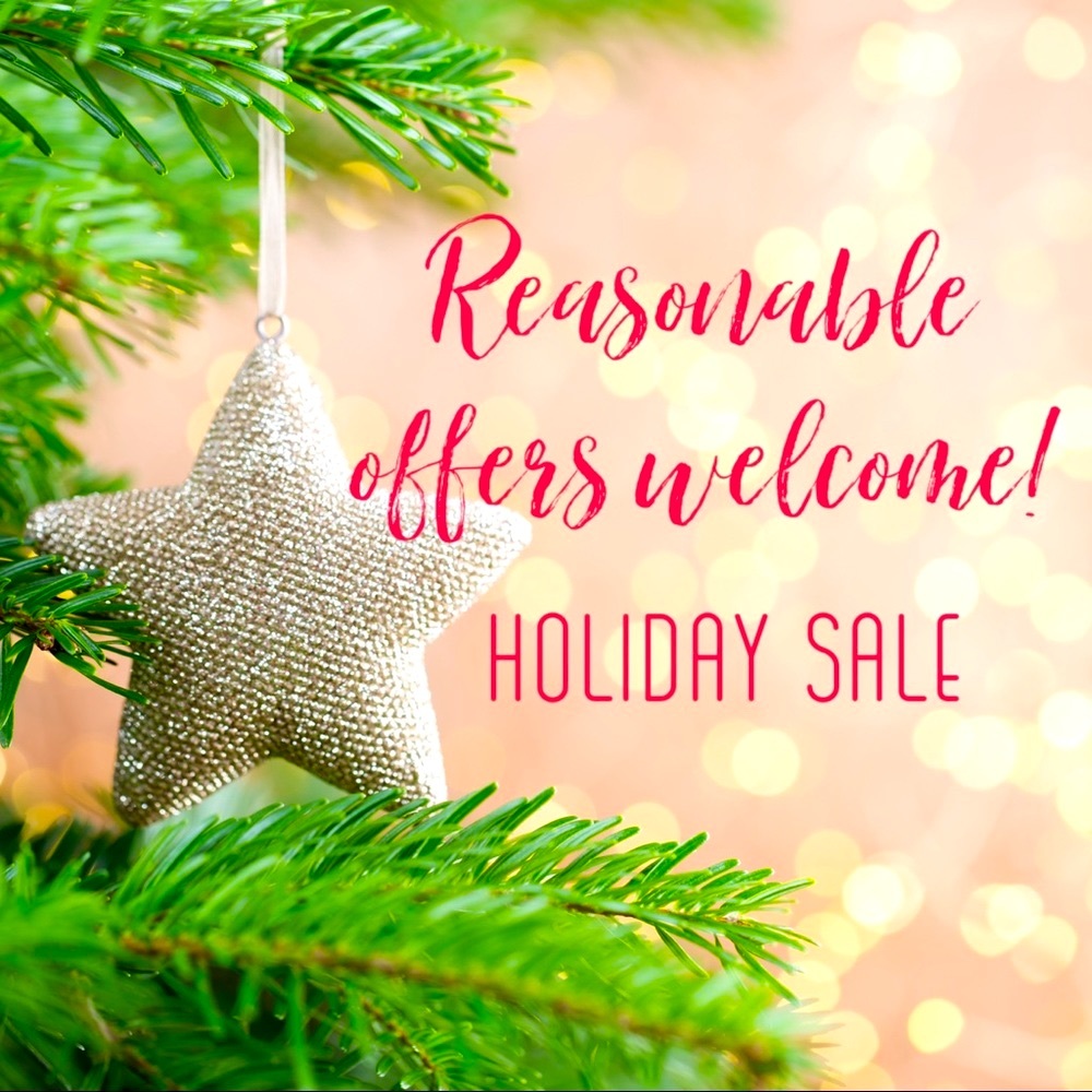 Holiday Sale! 🎁✨🍾Offers welcome!